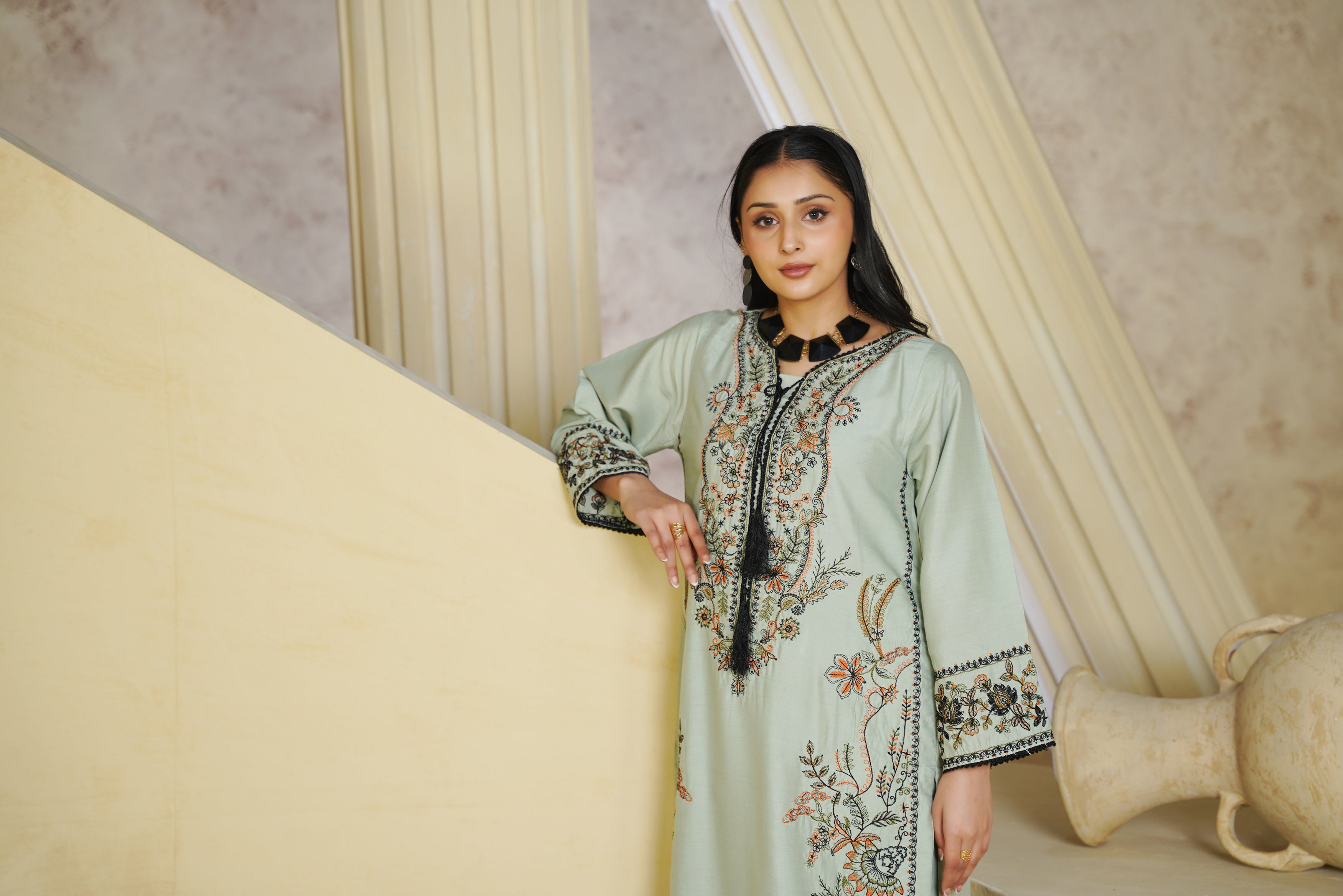 Hania Asad 2