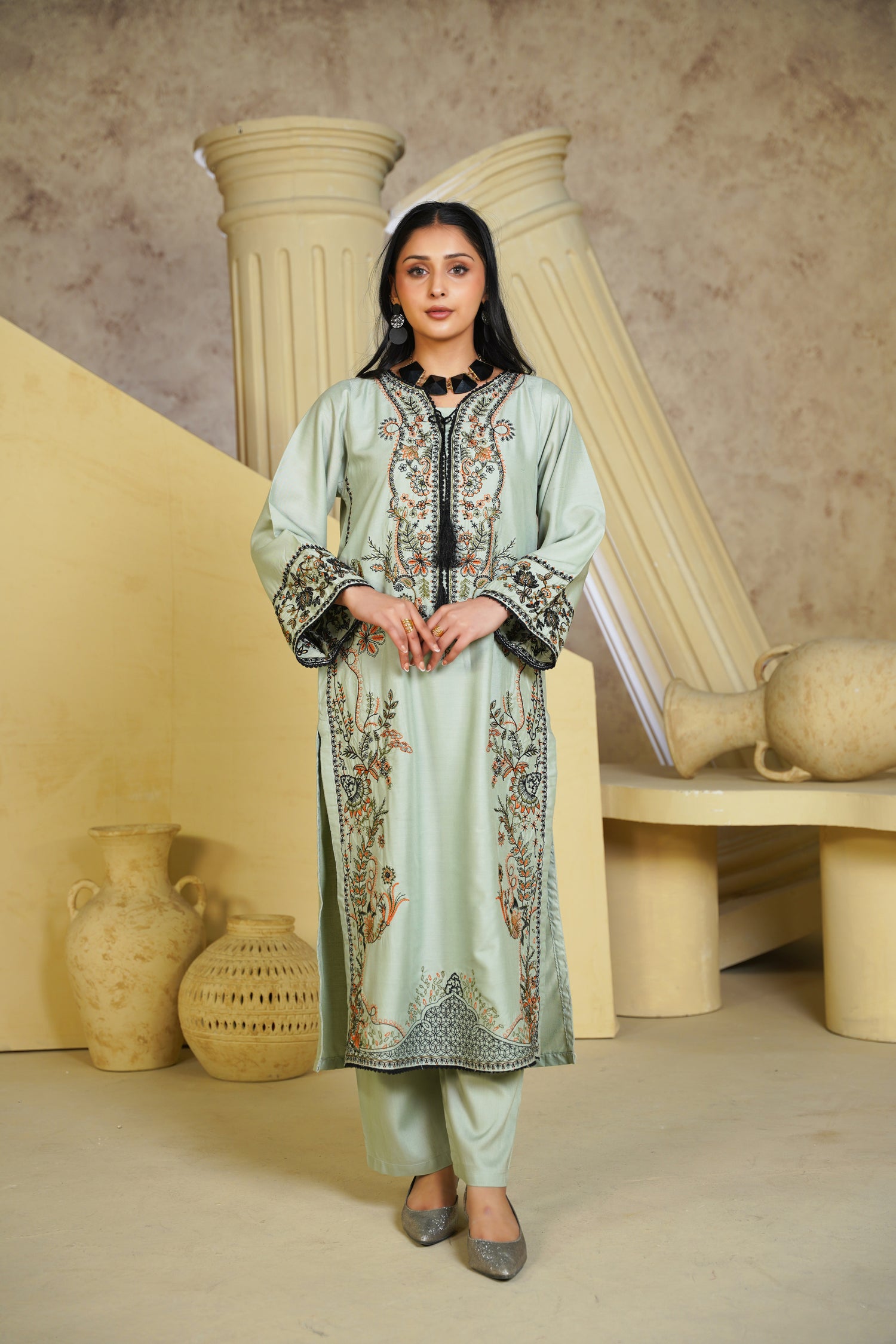 Hania Asad 2