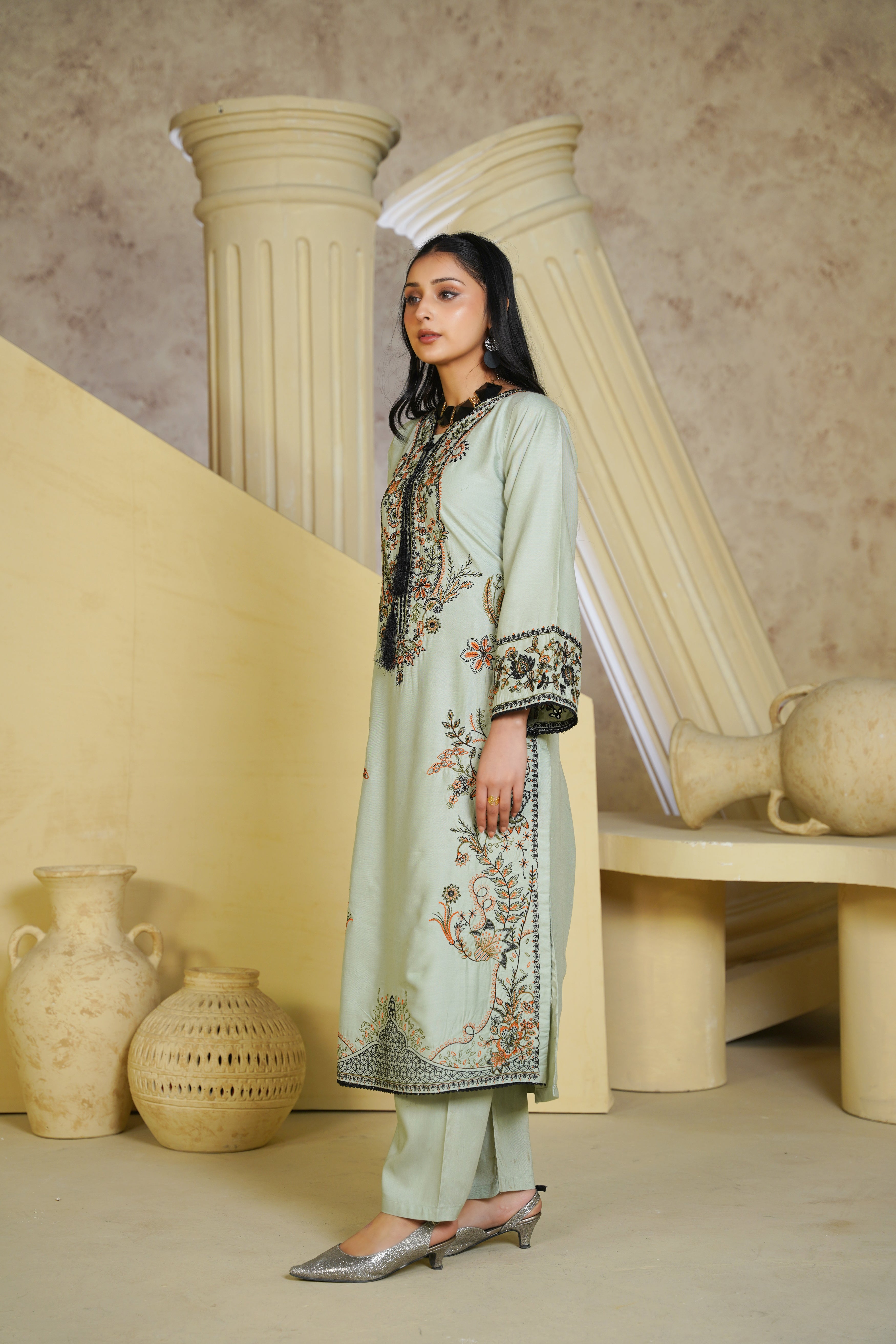 Hania Asad 2