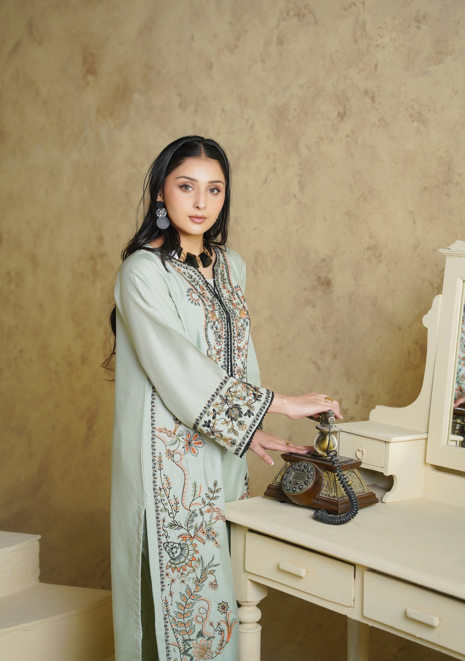 Hania Asad 2
